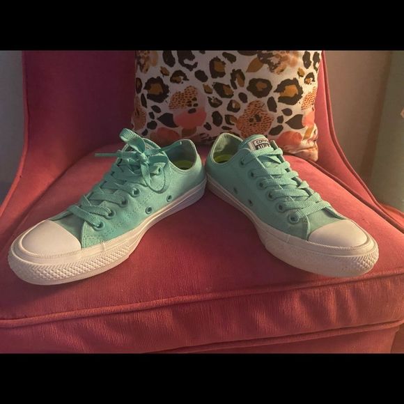 ChuckTaylor II Converse - Picture 2 of 8